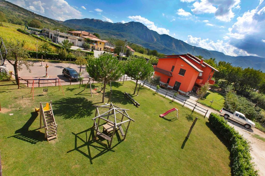 Azienda Agrituristica Pericle Montella Exterior photo