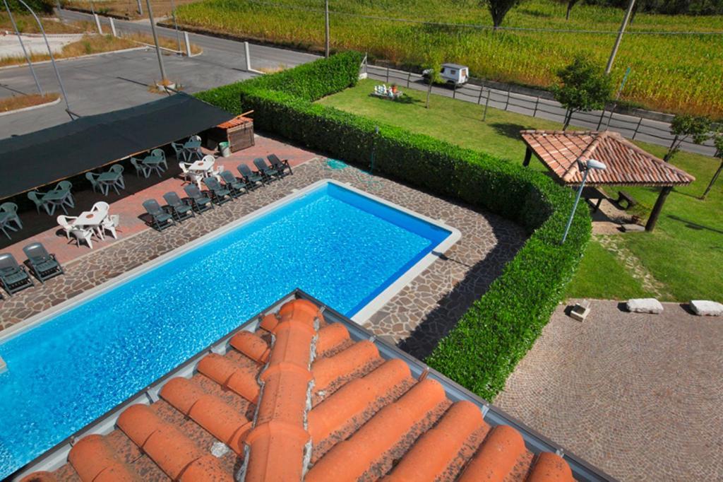 Azienda Agrituristica Pericle Montella Exterior photo