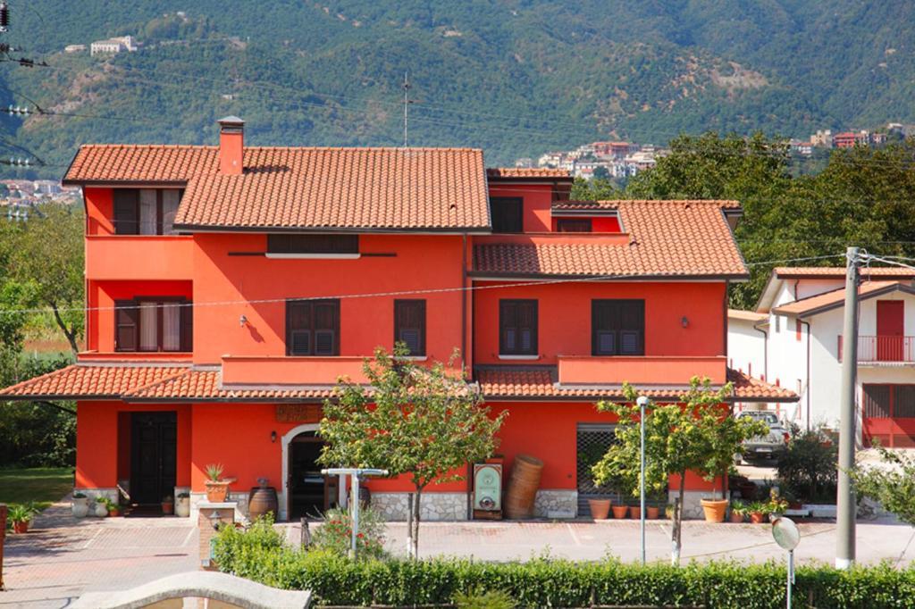 Azienda Agrituristica Pericle Montella Exterior photo
